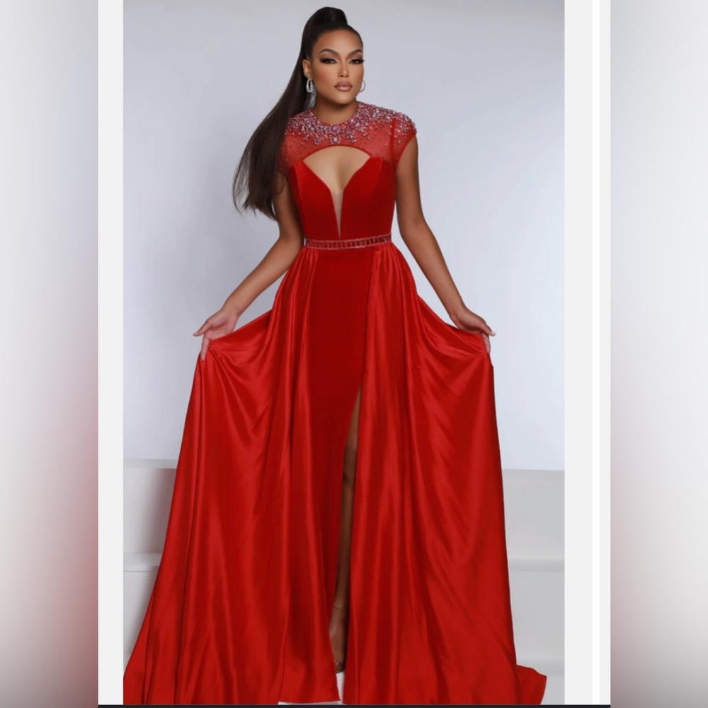 Jonathan Kayne Pageant/Prom Dress